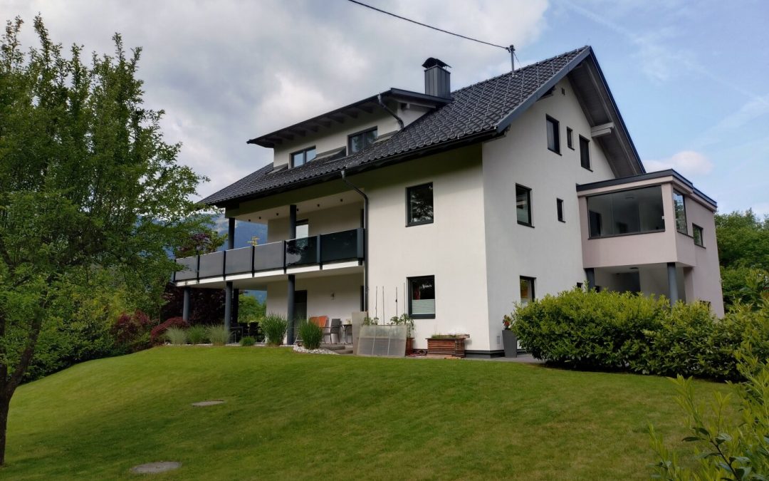 Alleinlage — Hochwertiges Wohnhaus mit Nebengebäuden auf ehemaliger Hofstelle