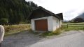 separate Garage mit zus. Stellplatz